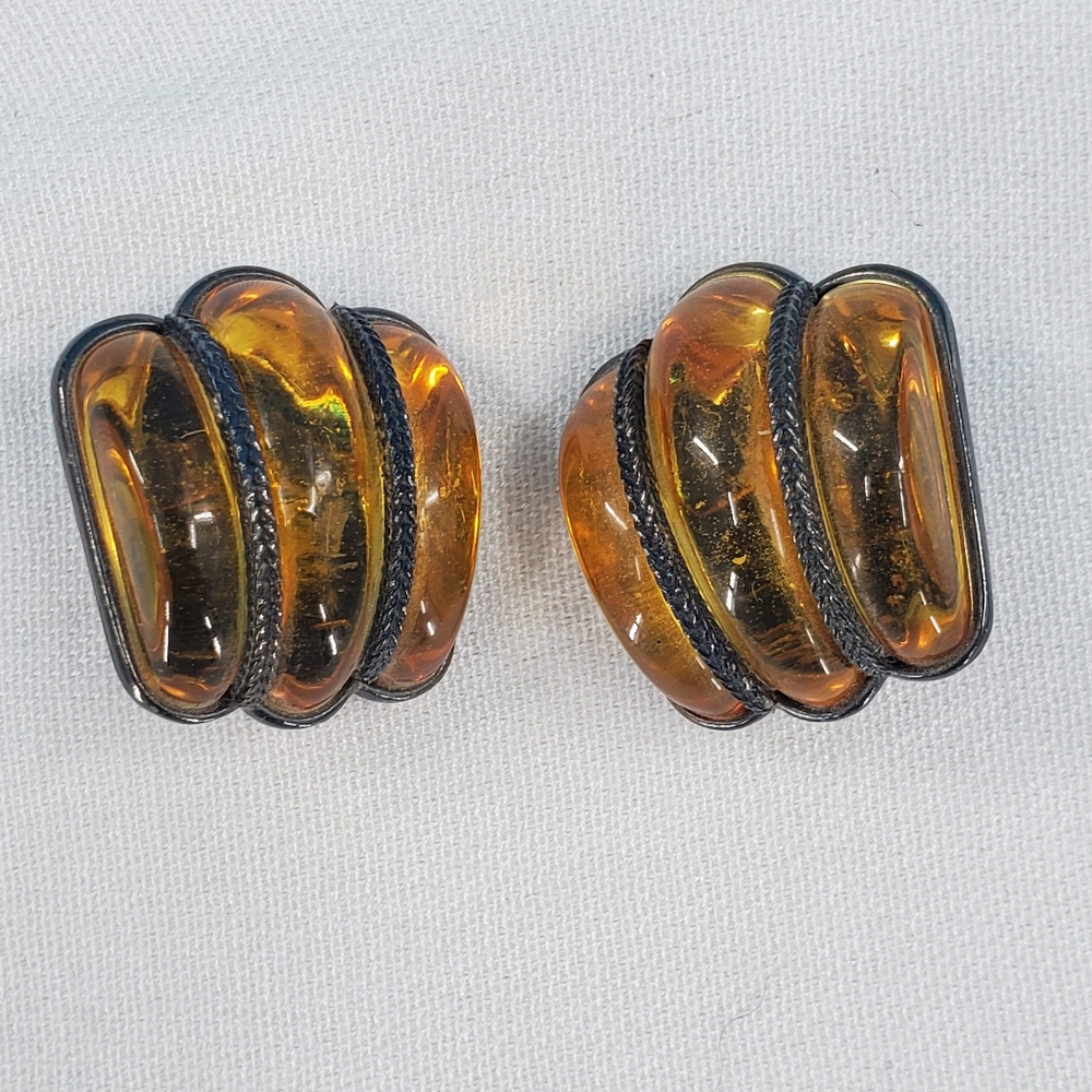 Yves Saint Laurent vintage yellow glass clip-on earrings - Picture 4 of 8